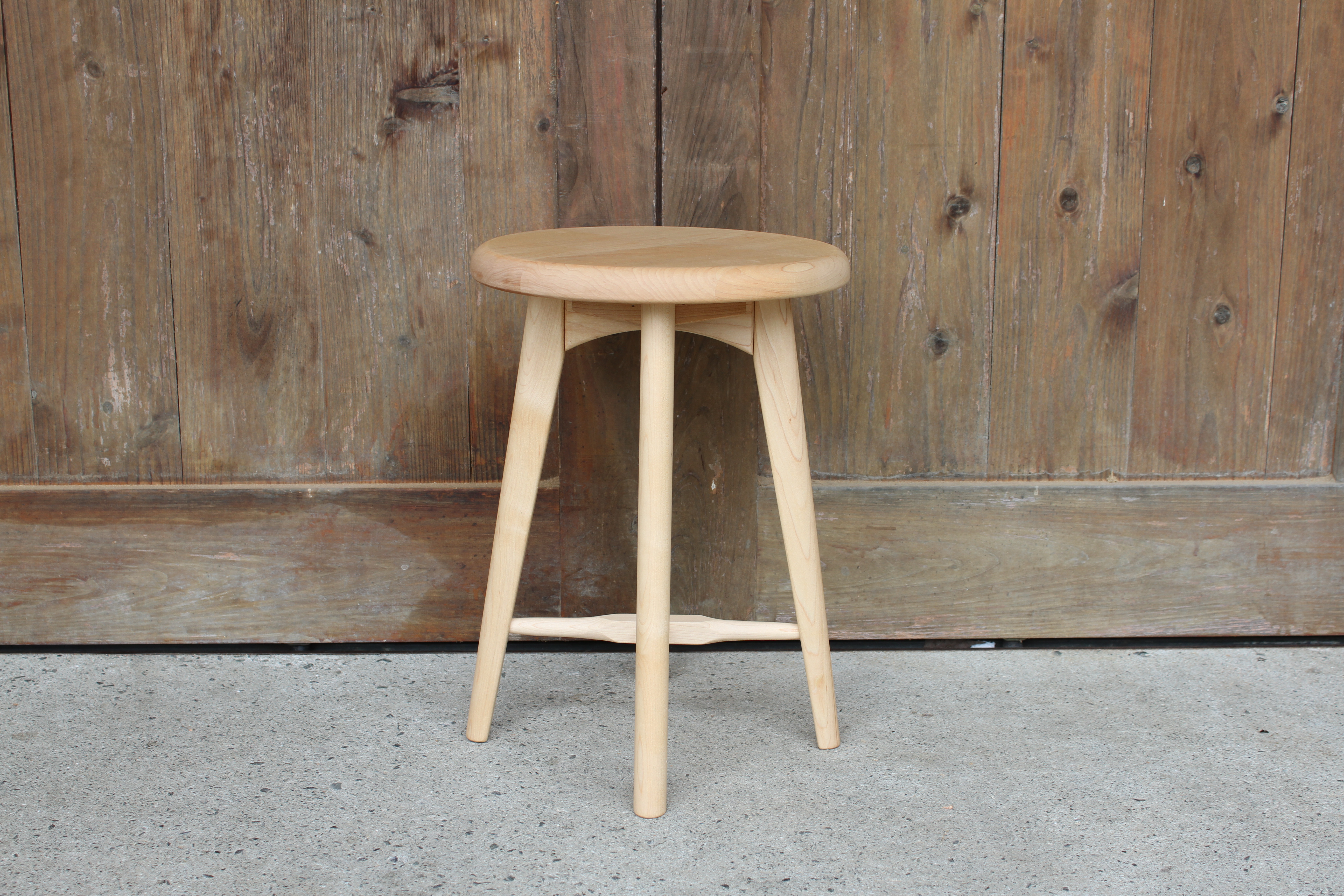 無垢材のスツールA・ハードメープル材・木製チェアー・お好きな高さでオーダー可