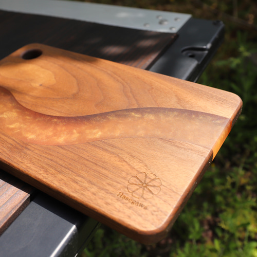 受注生産》リバーカッティングボード（ゴールドオレンジ） まな板