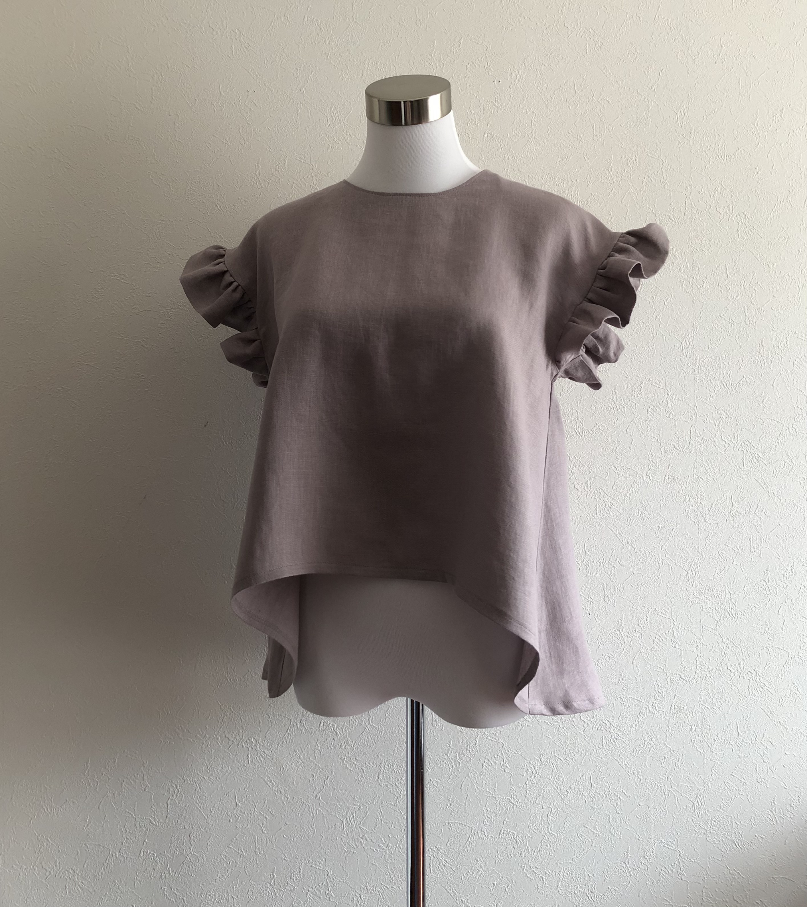 受注製作/フレンチリネンフリル袖プルオーバーブラウス