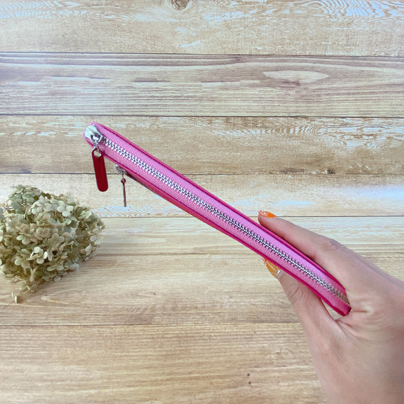 薄くて軽くて大容量な長財布 14ZipWallet 牛革 カラフル ディープピンク 【Squeeze スクイーズ】日本製 6枚目の画像