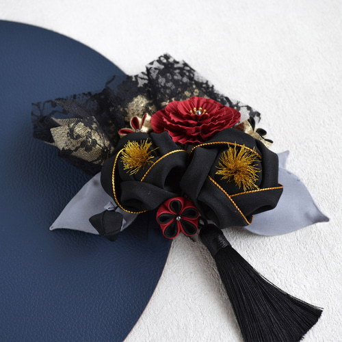 つまみ細工 髪飾り ✤ 黒椿 × 赤牡丹 成人式 結婚式 かんざし shizuka