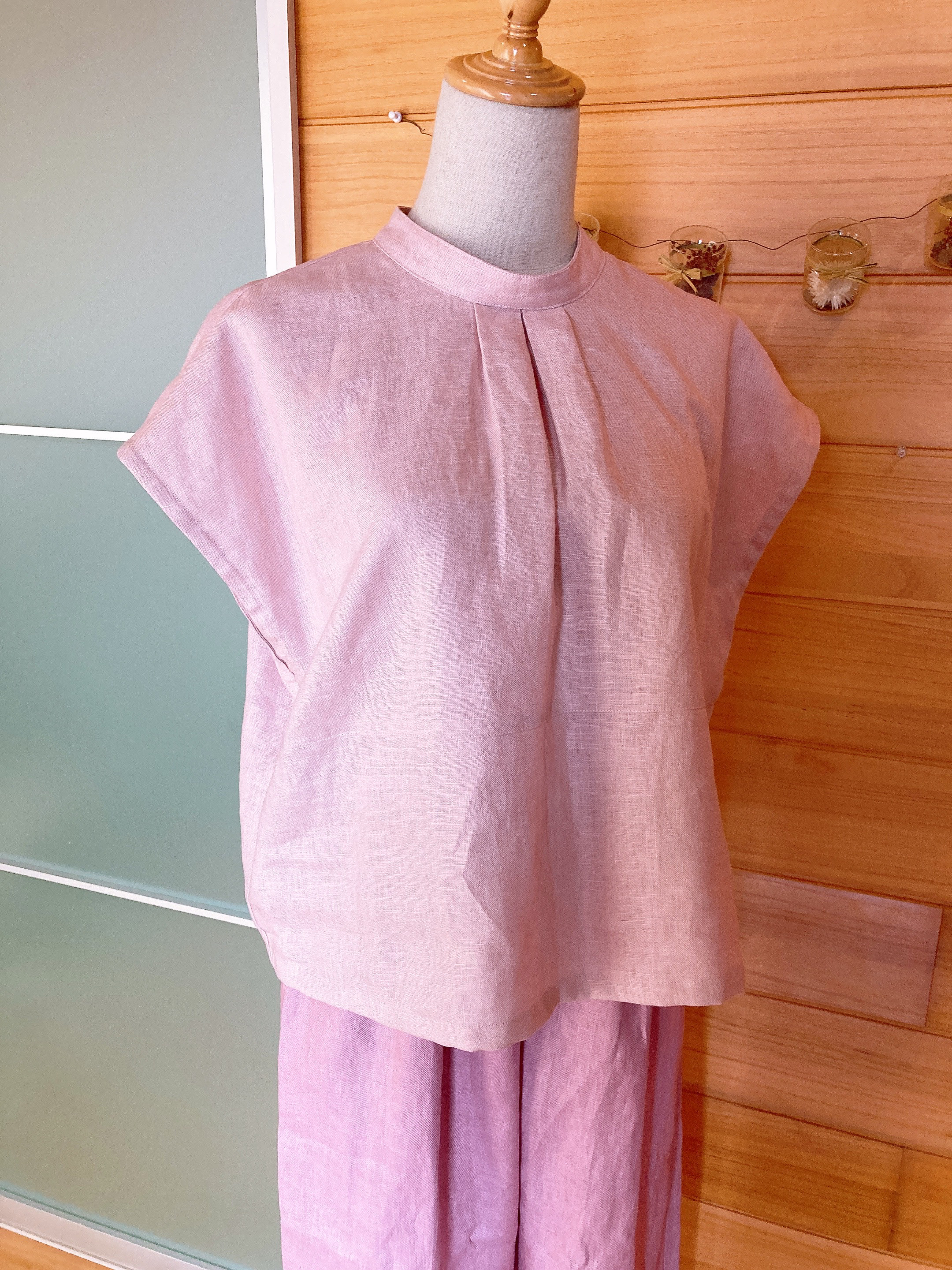 ピンクベージュカラー•リネンブラウス