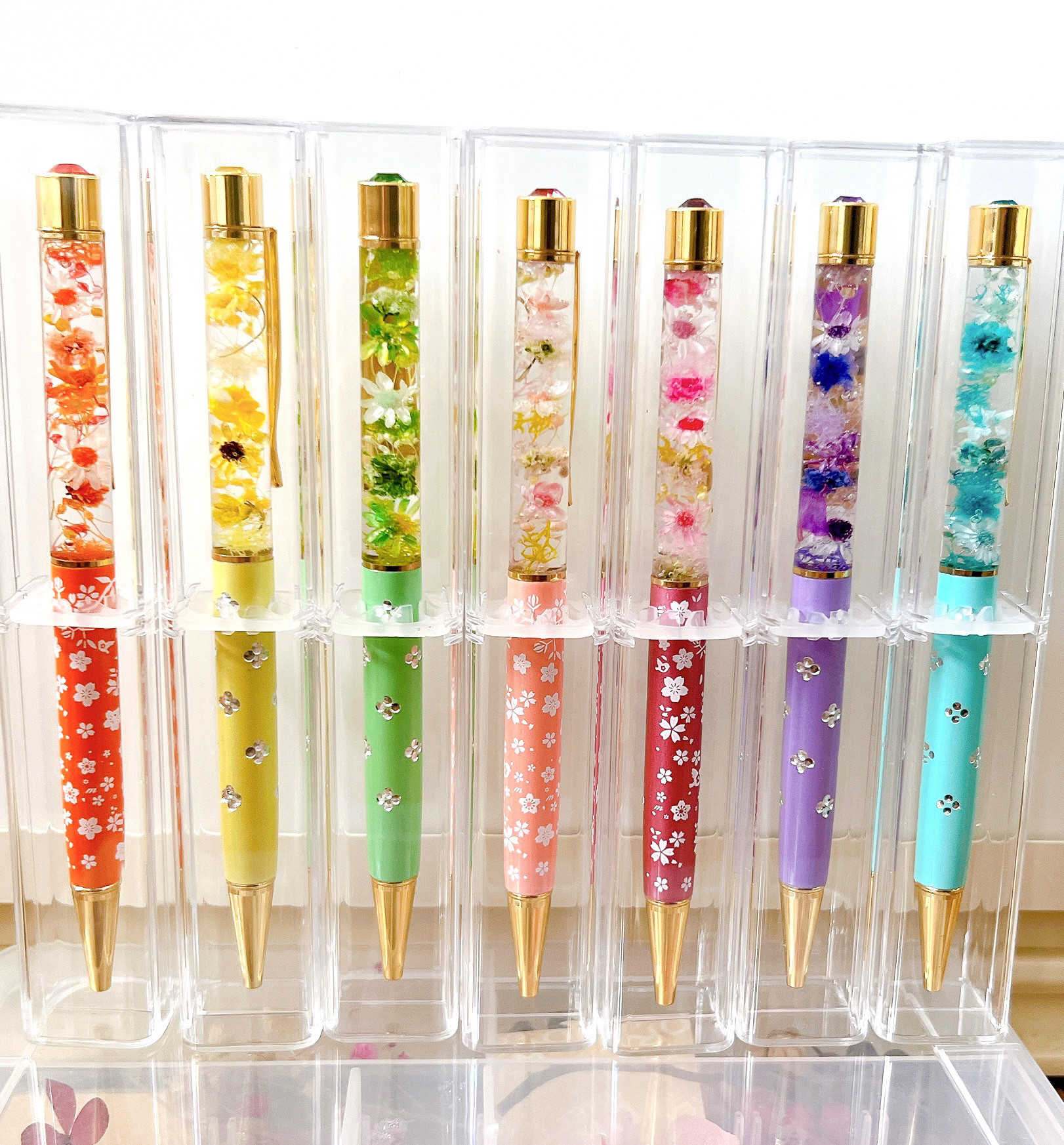 ハーバリウムボールペン ストーン入りオーダーページ HAL-zion チャーム付きハーバリウムボールペン「天色」シリーズ