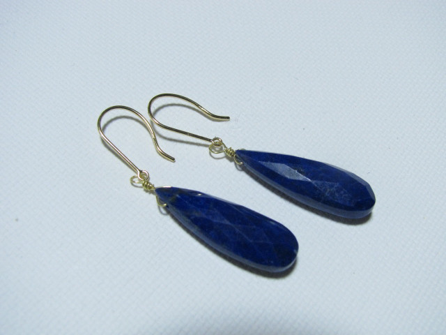 k18YG*ロングペアシェイプ（AA++）のフックピアス