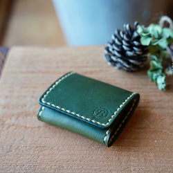 グリーンレザーコインケース 1882ad81f541c89734b5647c25bb04