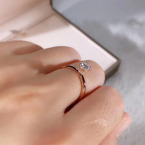 newデザイン】2カラット モアッサナイト ダイヤ リング K18PG おしく 