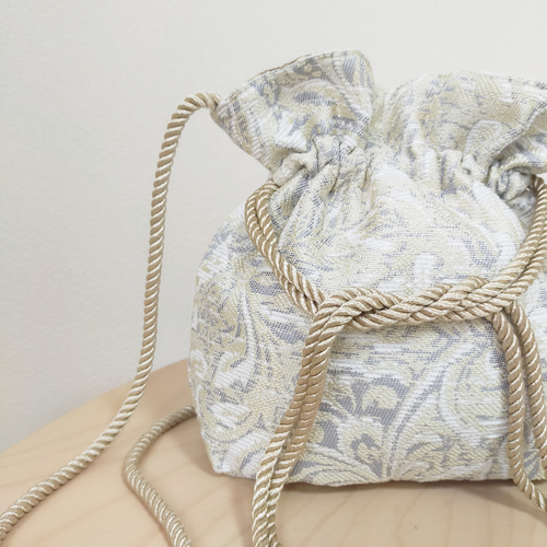 タッセル巾着 ジャガード ゴールド×シルバー 巾着バッグ