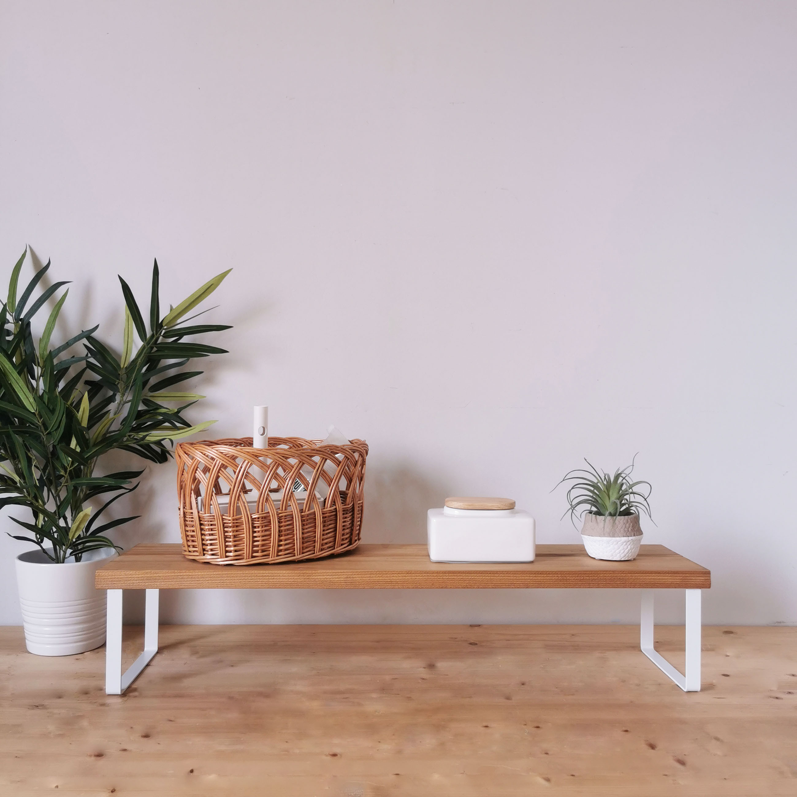 無垢材とアイアンのシェルフ ホワイト【幅： 80cm 】/ 複数購入で送料がお得！/リビング 玄関 / 花台 靴置き