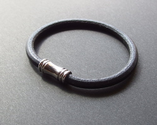 初期 希少 14th addiction スネークガーネットレザーブレスレット