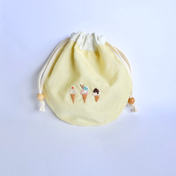 【夏の福袋】アイス刺繍の巾着・コンパクトミラー 5枚目の画像