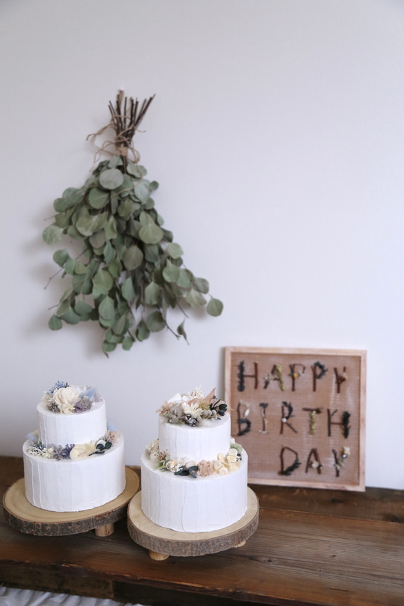 お誕生日ボード 本物の木の実やお花使用　HAPPY　BIRTHDAY バースデーボード　 5枚目の画像
