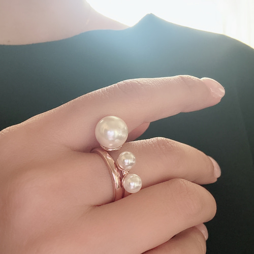 triple貝パール大人可愛いオープンリングR0700 指輪・リング Ringo
