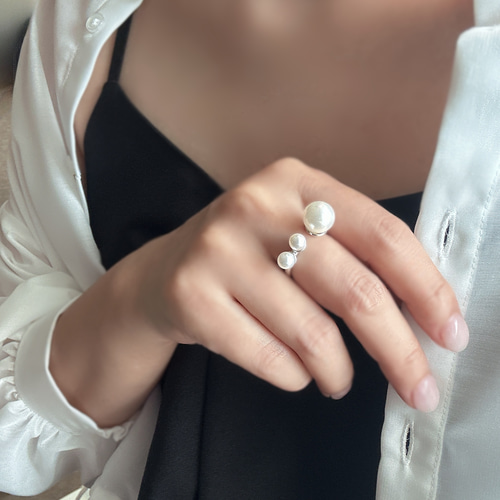 triple貝パール大人可愛いオープンリングR0700 指輪・リング Ringo