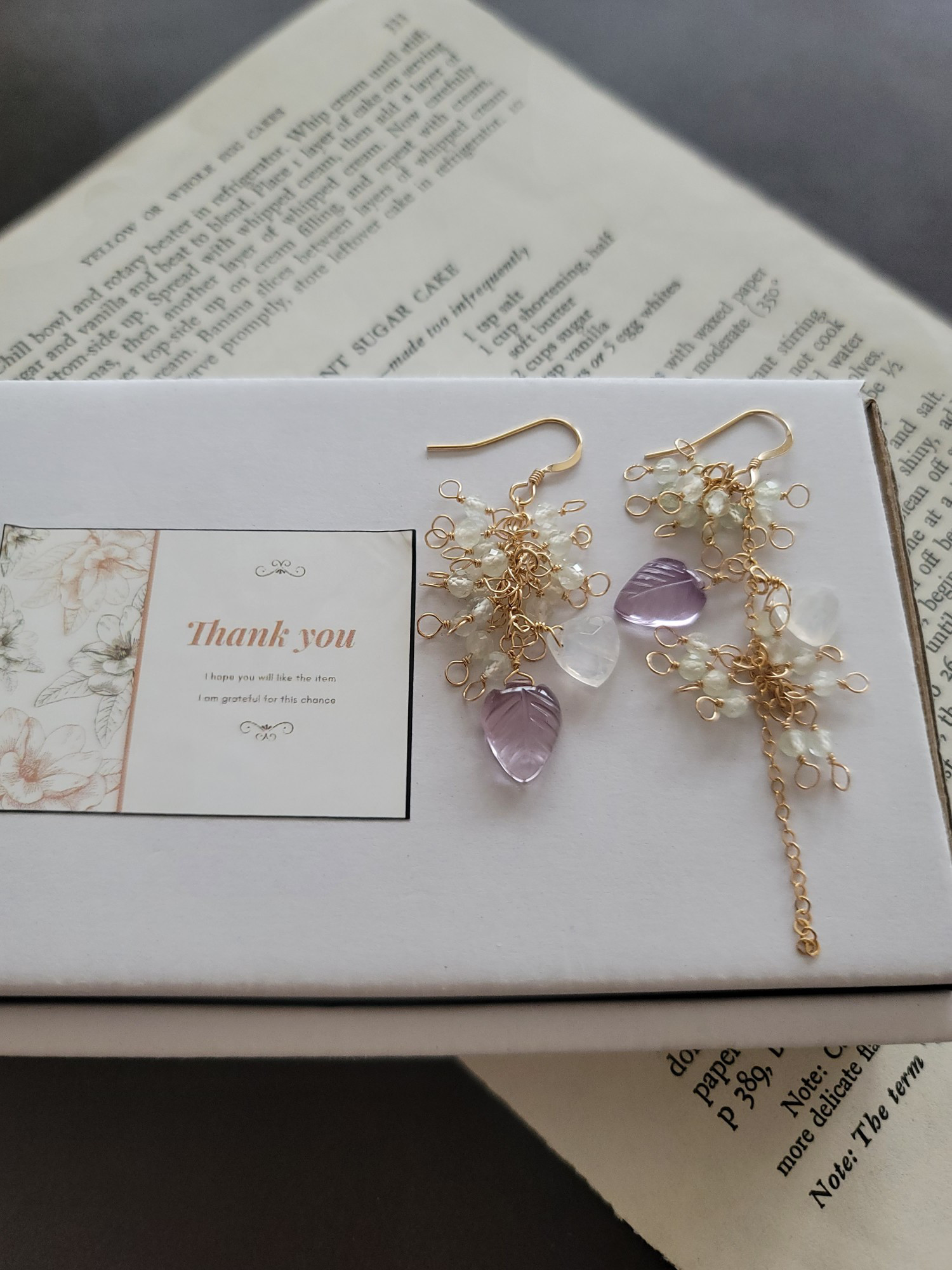 【14kgf 】ラベンダーアメジスト×レインボームーンストーン×プレナイト＊初夏を彩る紫陽花ピアス/イヤリング変更可