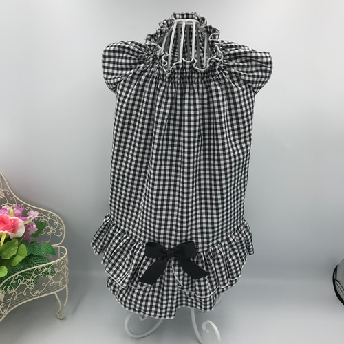 ハンドメイド 手編み 清楚なお花のワンピース ペット服 犬服 XS
