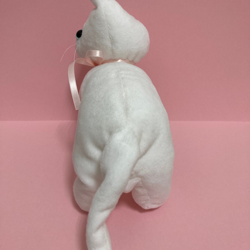 受注製作】白猫ちゃんのぬいぐるみ ぬいぐるみ charuru 通販