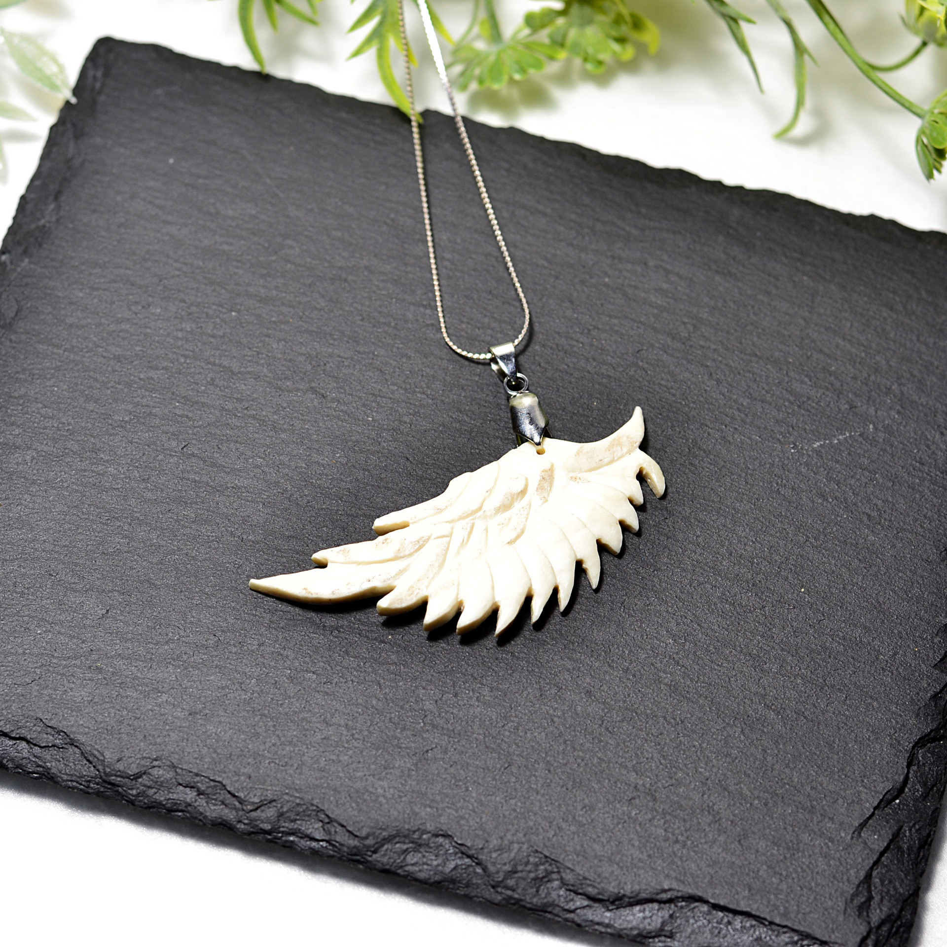 鹿角ペンダント　天使の翼　右翼（R）