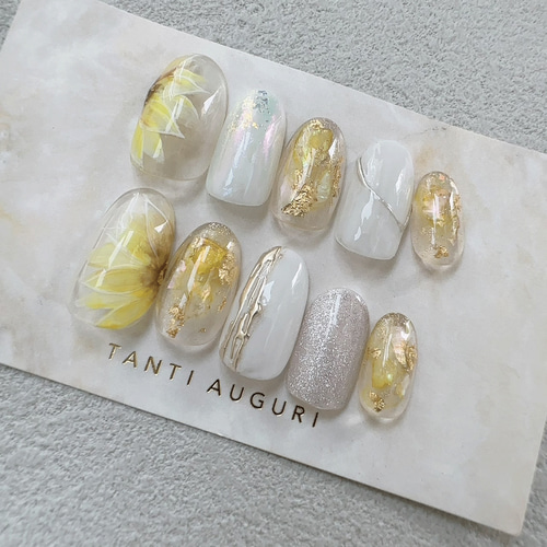 ネイルチップ パステルネイル 黄色ネイル ちゅるん チェック 量産型 スナ系 白 黄色 ヒマワリ ネイルチップ 白 夏 ホワイト イエロー 付け爪