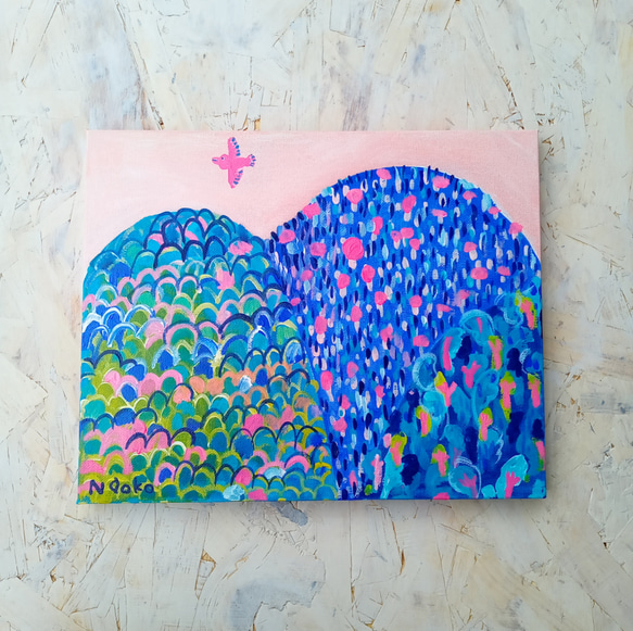 絵画　アートパネル　山の絵『ピンクの山』アクリル絵画　原画　サイズ約27㎝×22㎝ 1枚目の画像