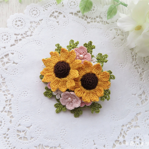 レース編み ひまわりのブローチ*コサージュ* ブローチ 花てまり 通販