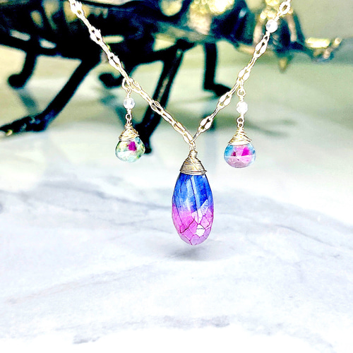 確認用 14kgf ☆バイカラームーンストーンとオパールのチャーム