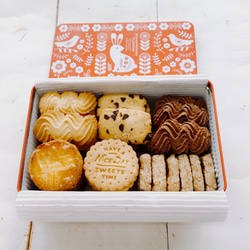 送料無料【６月のみの期間限定】クッキー缶 6種類のクッキー詰め合わせ 父の日 誕生日 お祝い 贈り物 2枚目の画像