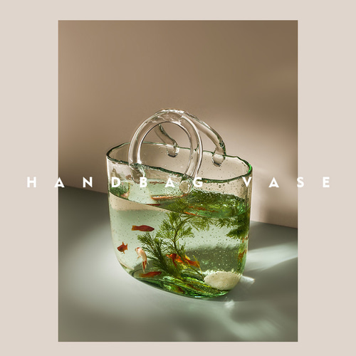 ハンドバッグに包まれたガラスの花瓶 一輪挿し・花瓶・花器 King 通販