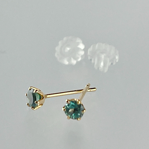 【鑑別書付き】 K18WG 天然ダイヤモンド テール ピアス canlino_fa-d003t
