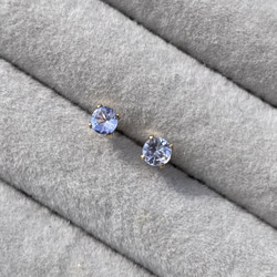 pale Blue ... tanzanite  pierce・earring 2枚目の画像