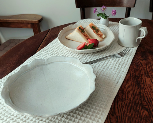 再販 縁リボン皿 大皿 potari 通販 16040673｜Creema(クリーマ)