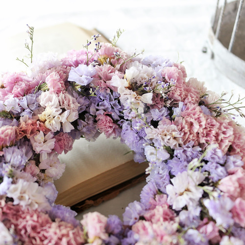 ラッピング無料❍ピンクパープルのもこもこリース/スターチス ドライ