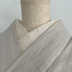 半衿 繊細 更紗模様のレース ボタニカル エクリュ バニラ 4枚目の画像