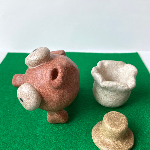 めで鯛物ったカバさん❤️縁起物、かば人形、陶器人形、置物、ハンドメイド、 めで鯛物ったカバさん❤️縁起物、かば人形、陶器人形、置物