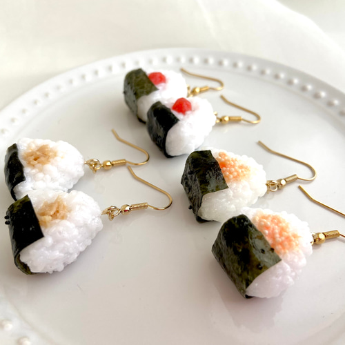 選べる‼︎ おにぎり ピアスorイヤリング 食品サンプル フェイクフード