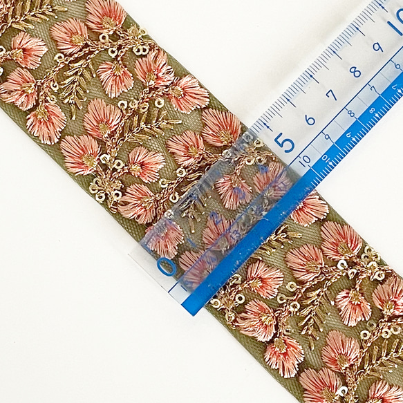 [ 323 ] カーキ ピンク 総柄 花柄 幅:5cm インド刺繍 リボン 4枚目の画像