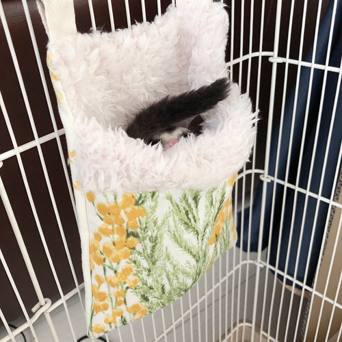 S】選べる裏地◎ お布団みたいなモモンガポーチ 花柄 ミモザ 北欧