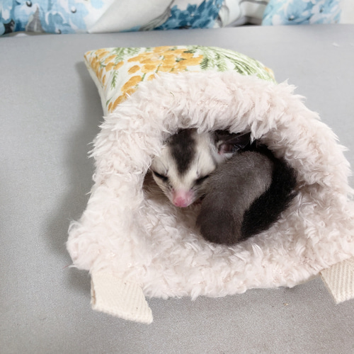 S】選べる裏地◎ お布団みたいなモモンガポーチ 花柄 ミモザ 北欧