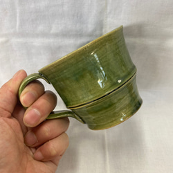 織部釉薬のマグカップ　コーヒーカップ　竹細工風 4枚目の画像