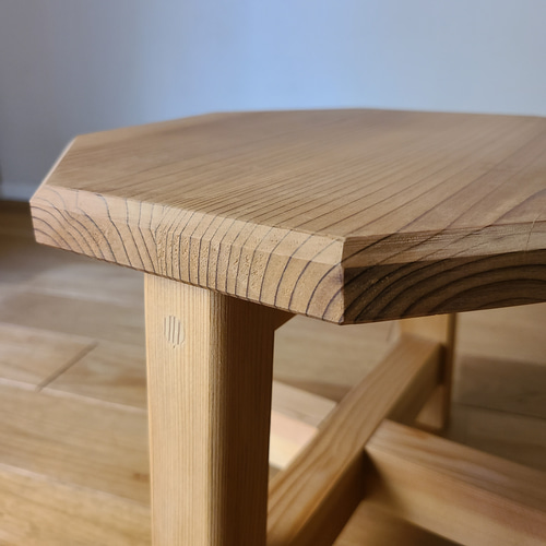 八角形の木目スツール 花台 踏み台 子ども椅子 サイドテーブル