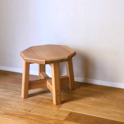 八角形の木目スツール 花台 踏み台 子ども椅子 サイドテーブル
