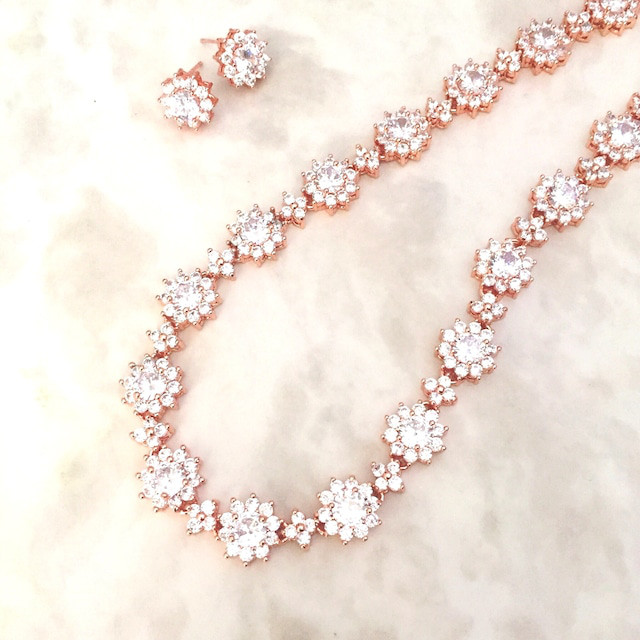 classical gold ジルコニアネックレス&ピアスset 赤カラードレス ピンク ブライダルアクセサリー 結婚式 6,072円