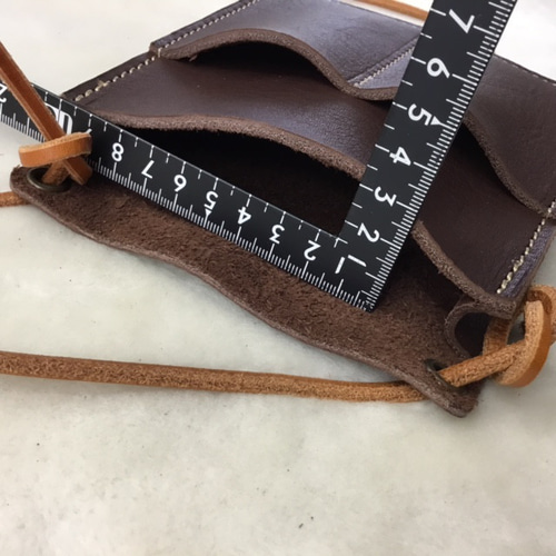 フローリストケース 底の開くタイプ 革ヒモ付き 3色にしてみました