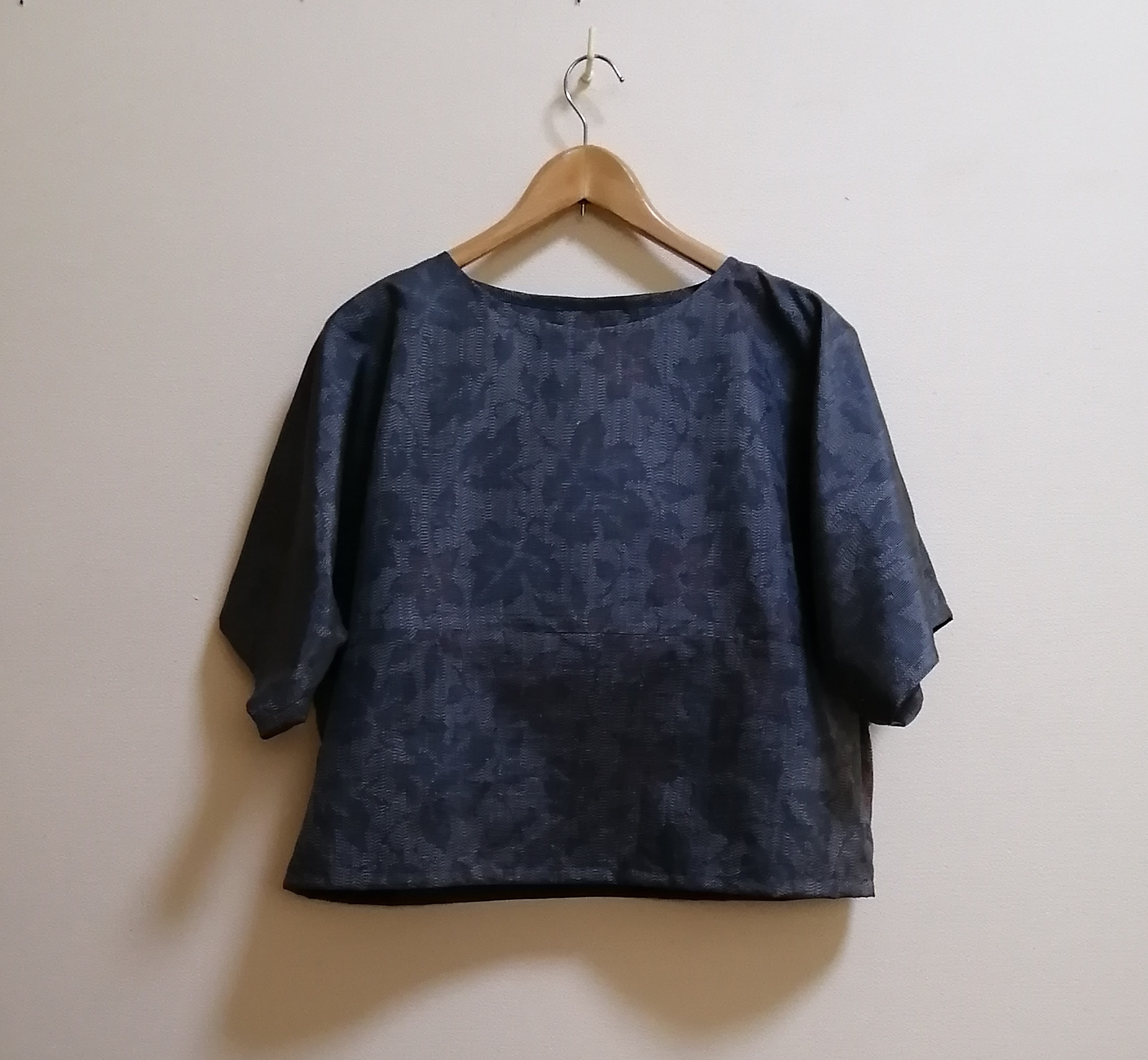 芭蕉布と古布の麻のブラウス 古布リメイク 大島紬64 芭蕉布と