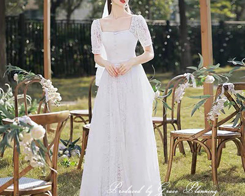 【美品】☆大幅値下げ中☆ウェディングドレス Aライン ブライダル 前撮り シルバー刺繍Aライン | デコルテフォトグラフィー | 前撮り