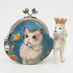 受注製作「猫と小鳥とリボン」がま口ポーチ・コインケース(口金8.5センチ） 3枚目の画像
