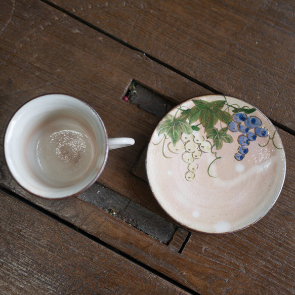 京焼・清水焼  デミタスカップ＆ソーサ―　葡萄 4枚目の画像