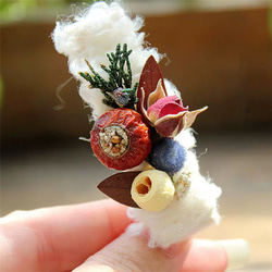 押し花のレジンヘアクリップ 押し花のレジンヘアクリップ - メルカリ