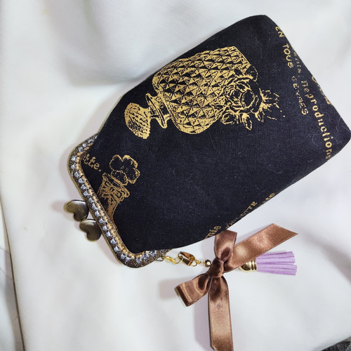 大人エレガンス☆がま口 パフューム柄ブラック☆タバコケース メガネも  