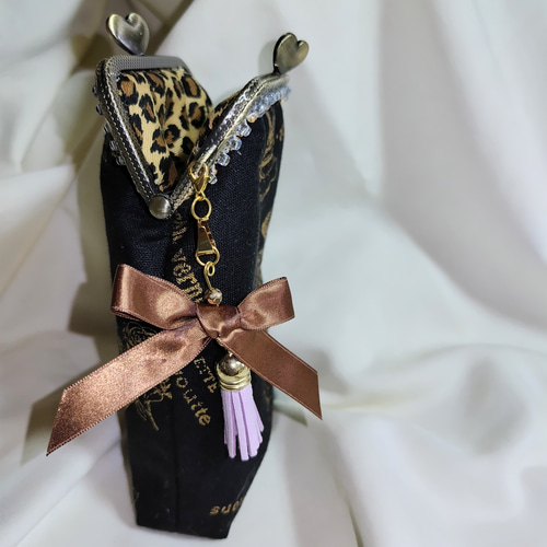 大人エレガンス☆がま口 パフューム柄ブラック☆タバコケース メガネも  