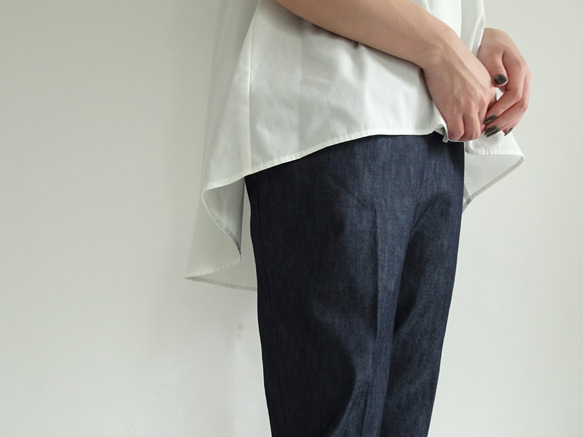 こだわり9分丈サラサラデニムテーパードパンツ 4枚目の画像